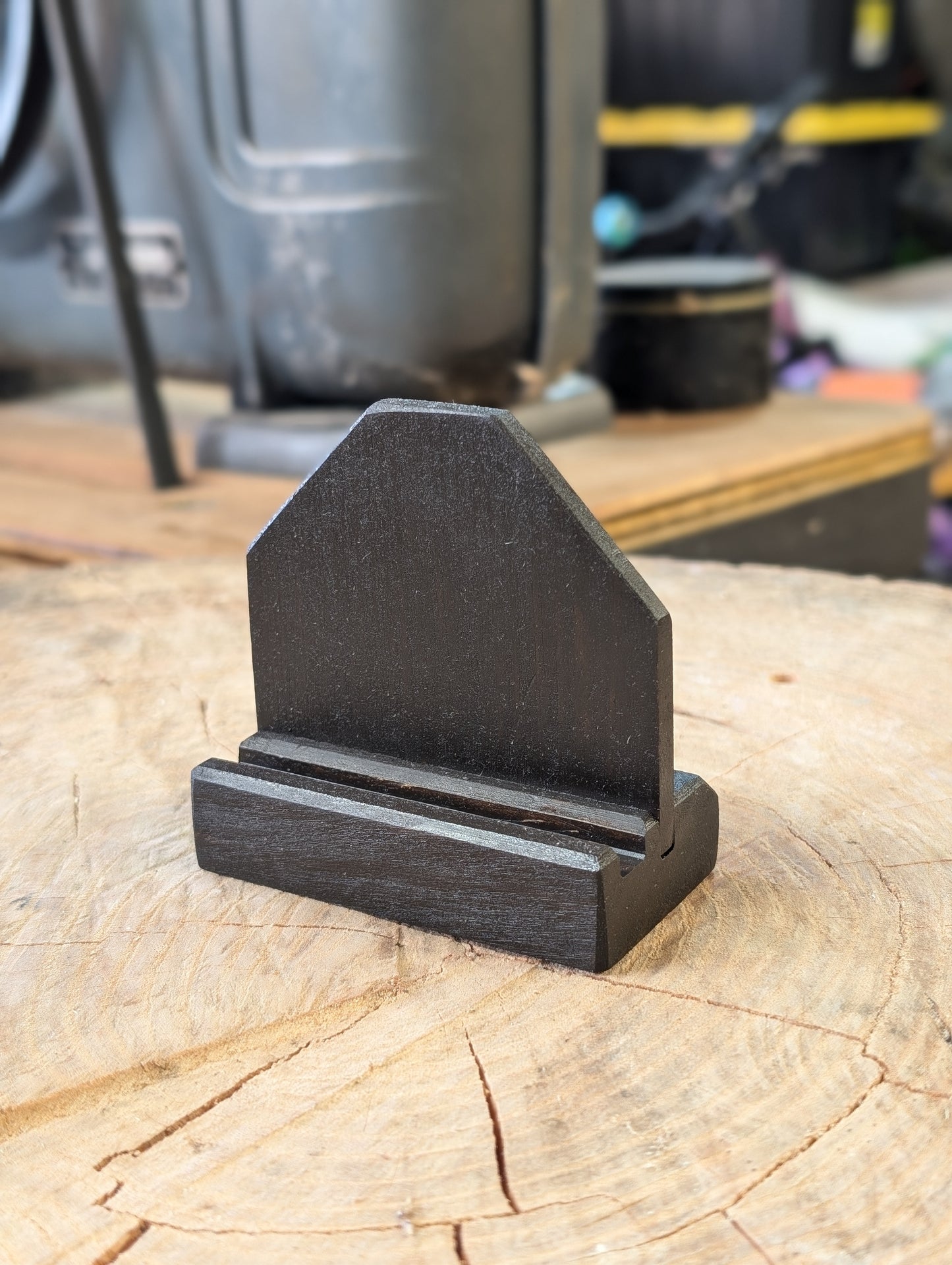 Beezer's Trading Card Display Stand