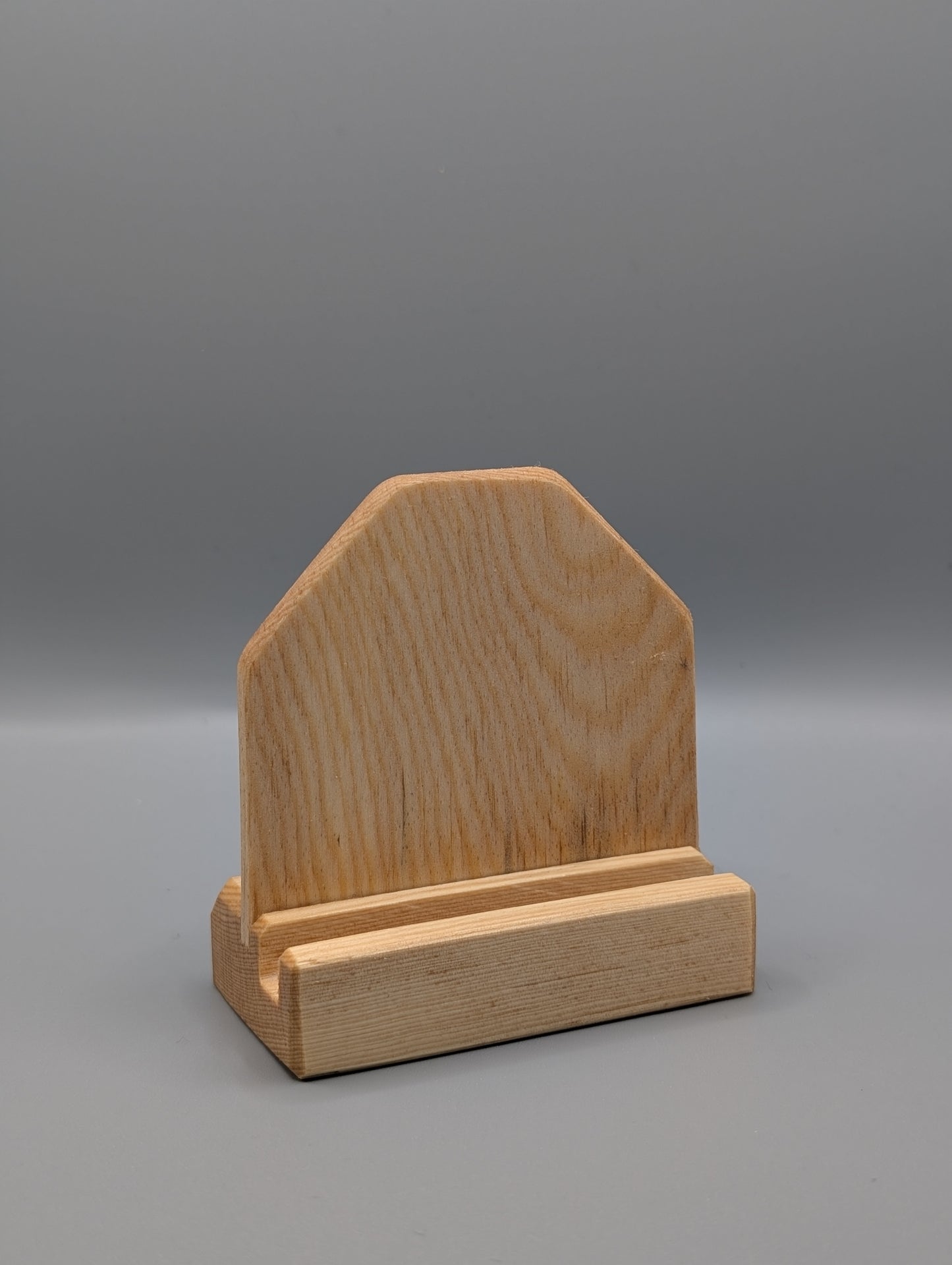Beezer's Trading Card Display Stand